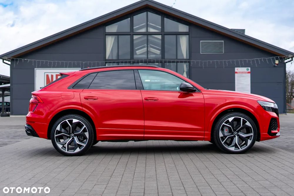 Audi RS Q8 - 11