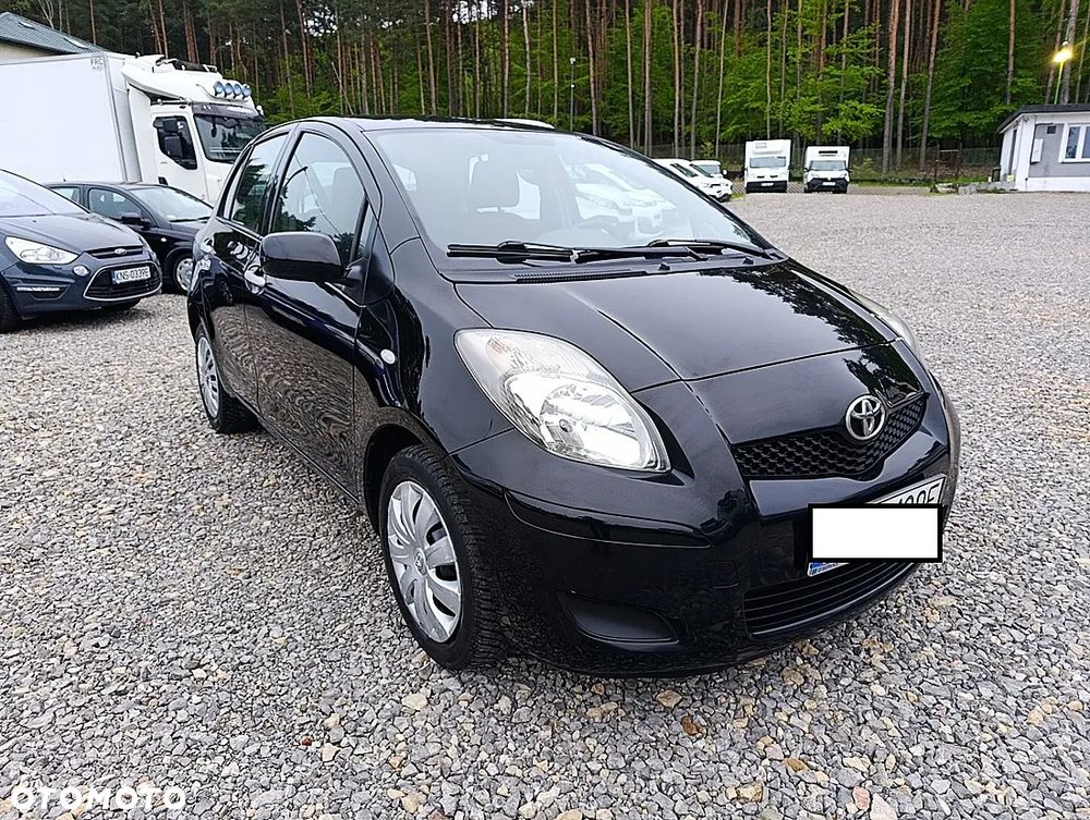 Toyota Yaris 1.33 Premium - 9