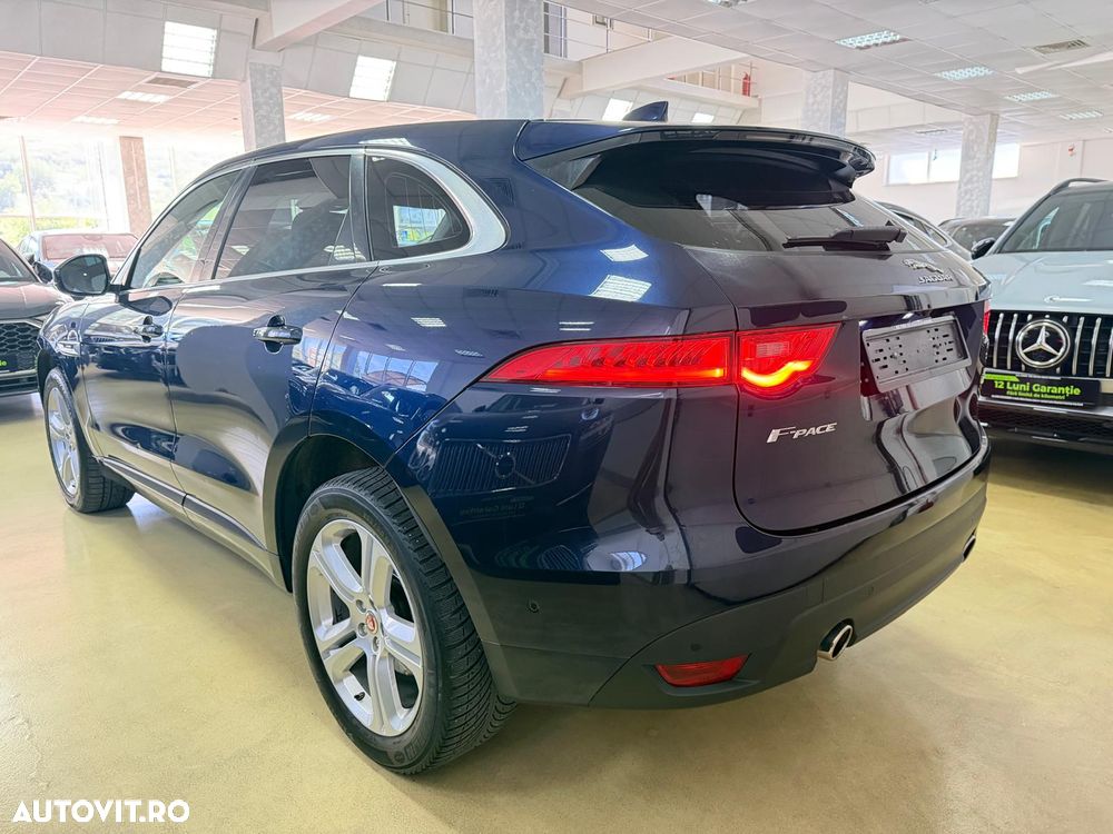 Jaguar F-Pace 30d AWD R-Sport - 11