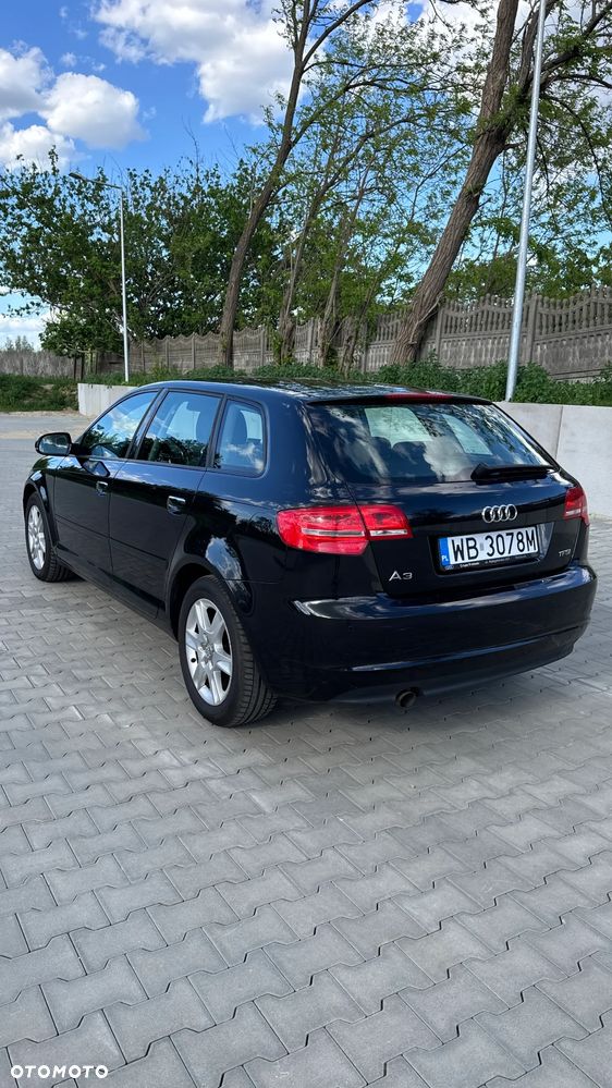 Audi A3 Sportback 1.2 TFSI Attraction - 5