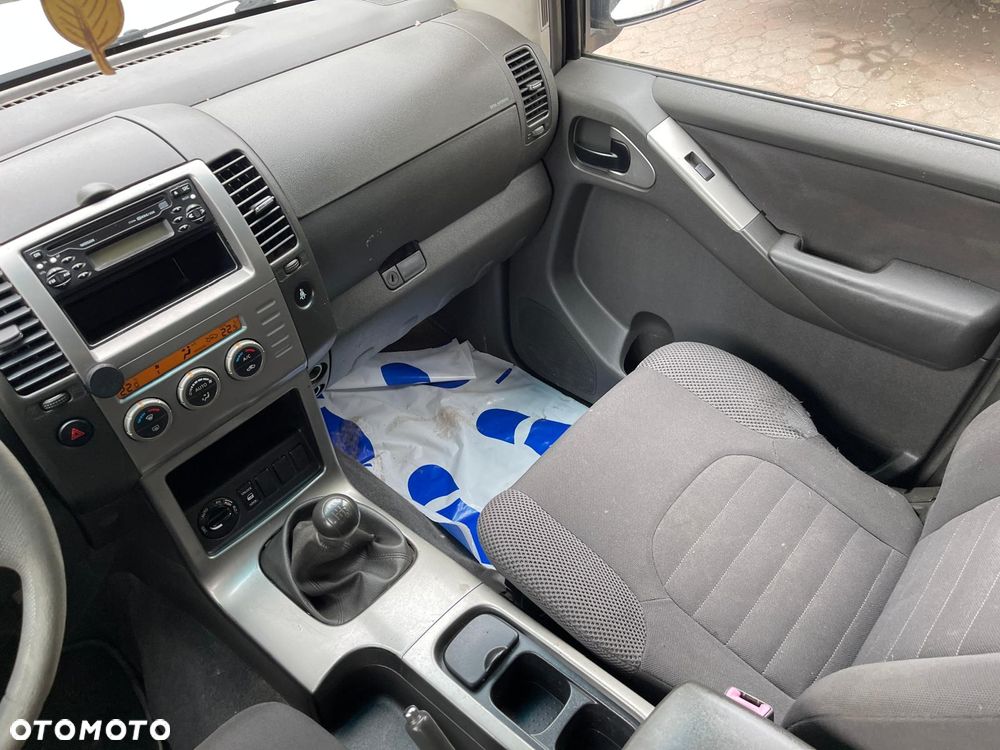 Nissan Pathfinder 2.5 DCi Comfort - 13