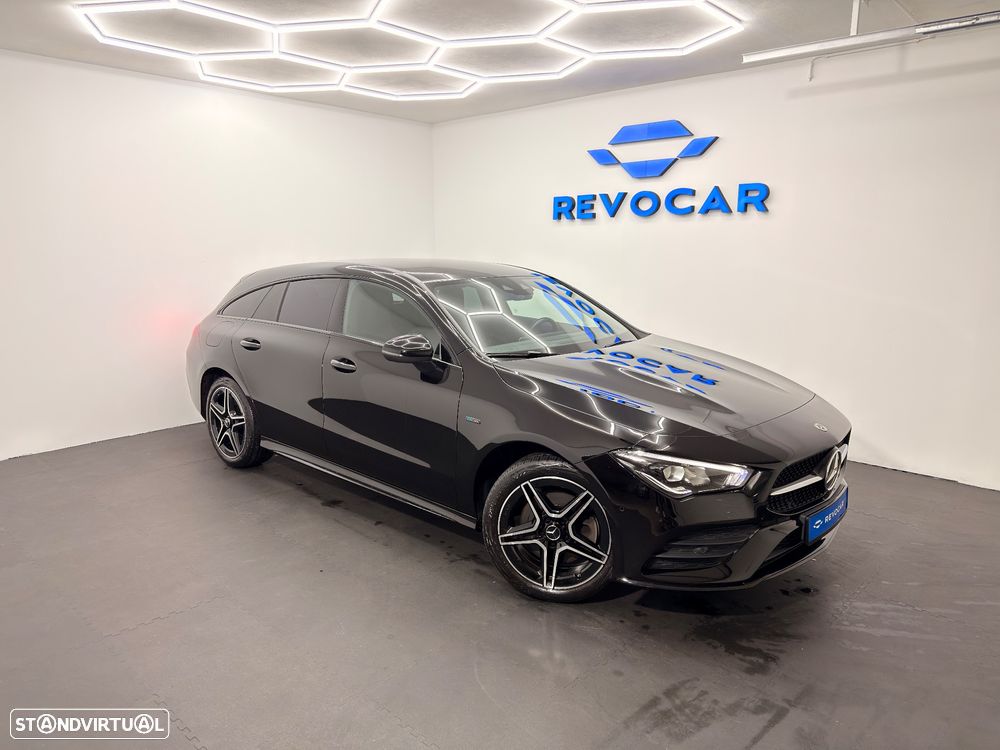 Mercedes-Benz CLA 250 e Shooting Brake AMG Line - 1