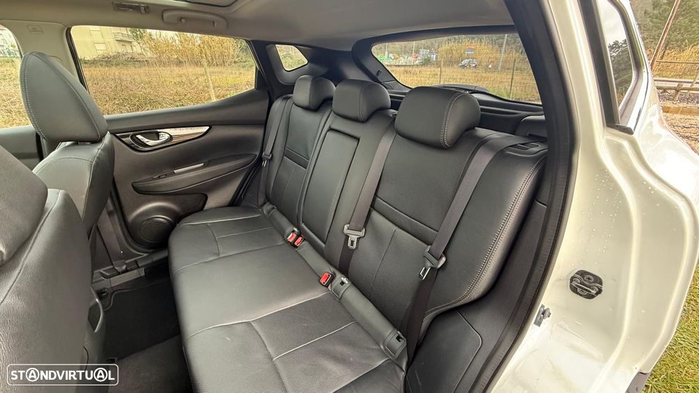 Nissan Qashqai 1.6 dCi Tekna Premium Pele - 22