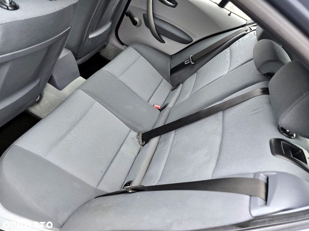 BMW Seria 1 - 20