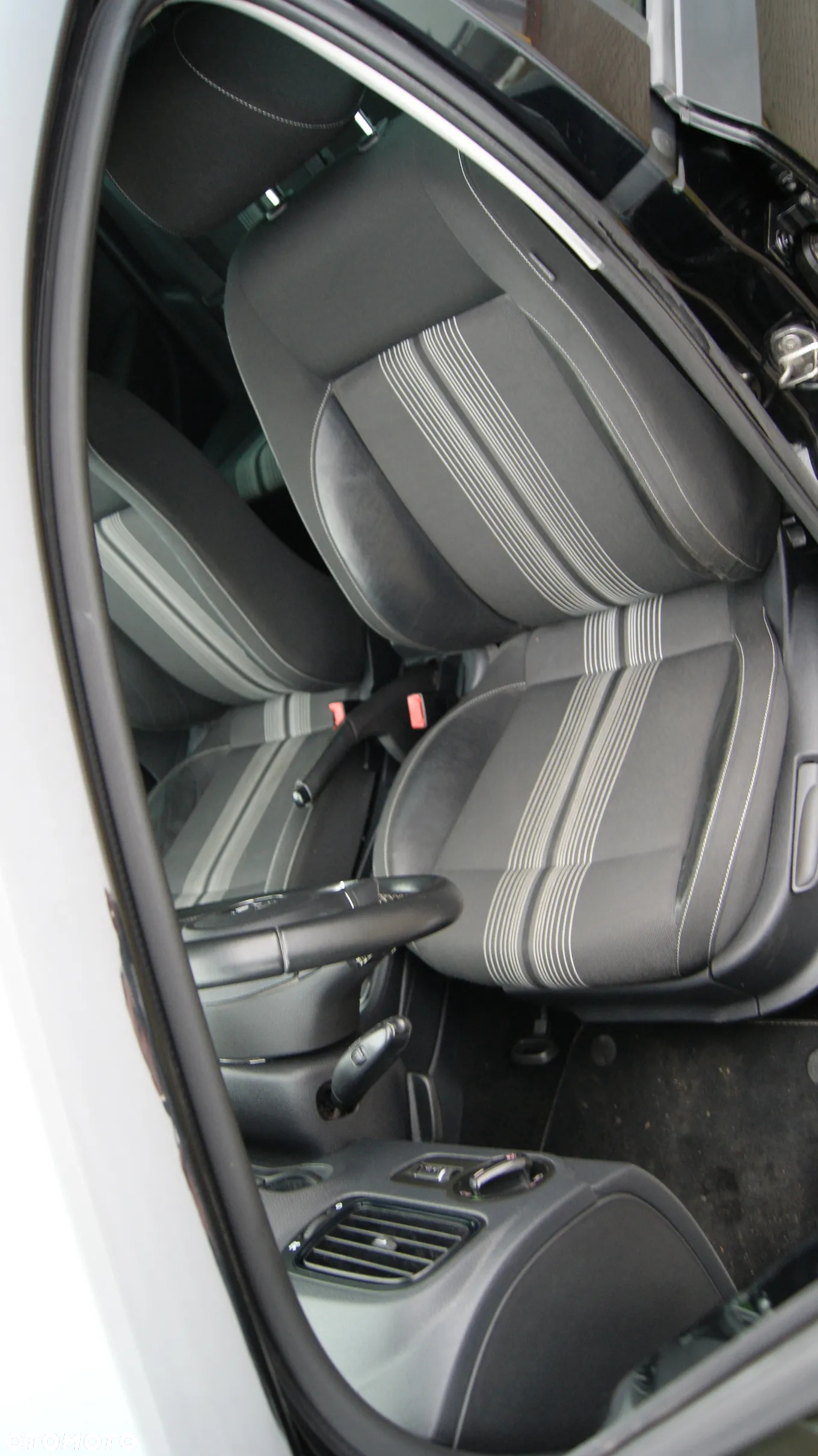 Volkswagen Polo 1.2 MATCH - 13