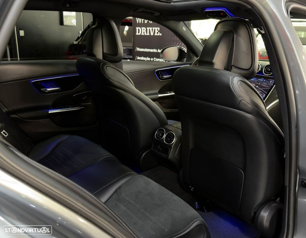 Mercedes-Benz C 300 - 23