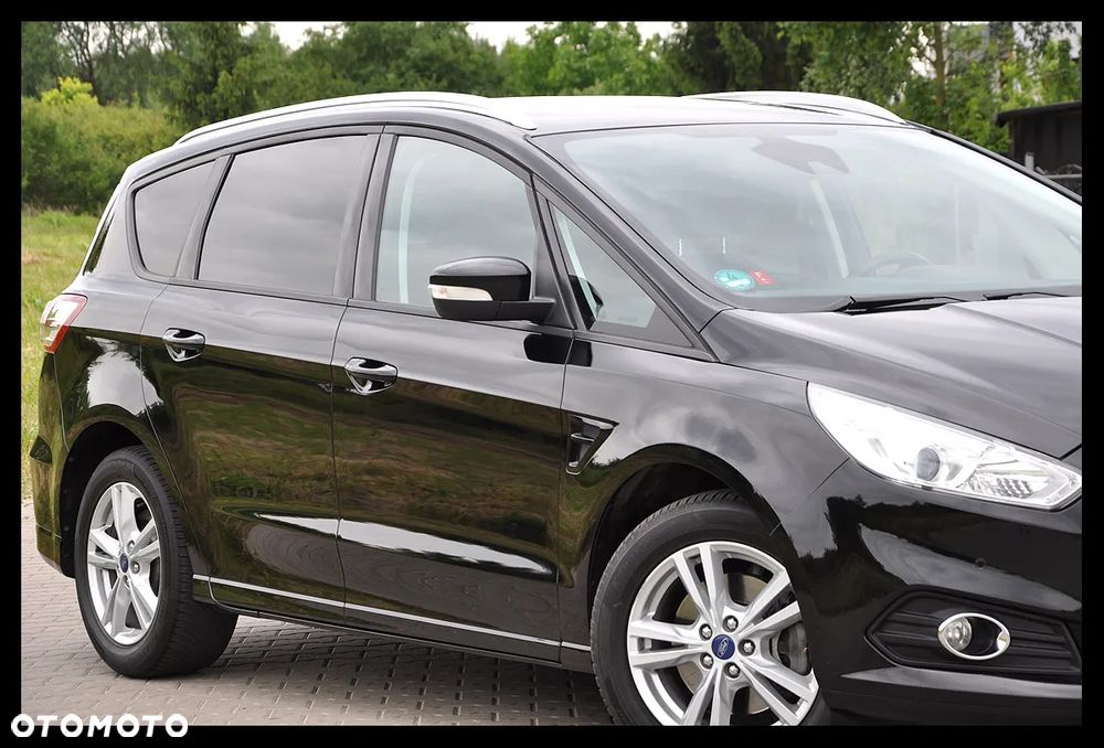 Ford S-Max 2.0 TDCi Titanium PowerShift - 12