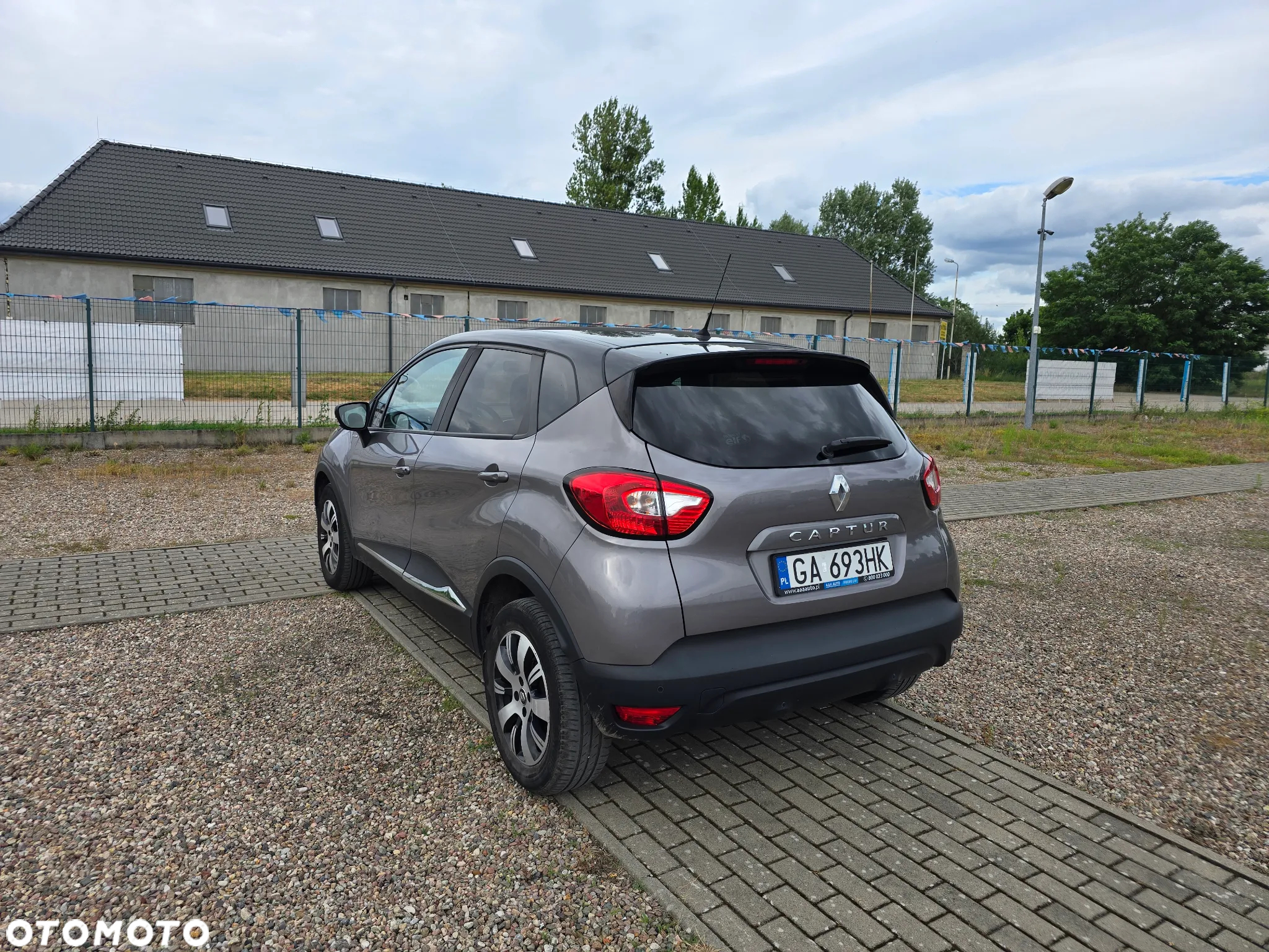 Renault Captur 1.2 Energy TCe Limited EDC - 8