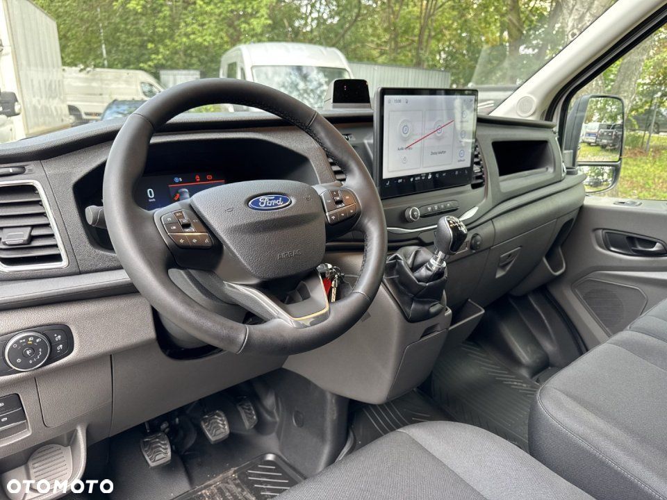 Ford Transit - 9