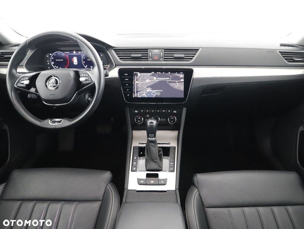 Skoda Superb 2.0 TDI SCR L&K DSG - 14