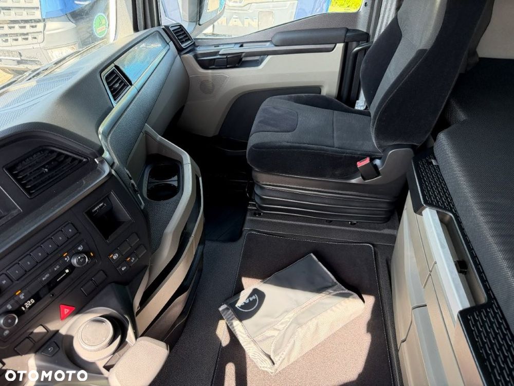 MAN TGX TG3 26.470 BDF GM ACC RETARDER 190 TYS. KM NAVI KONTRAKT SERWIS MAN DO KOŃCA!! SPROWADZONY z DE - 11