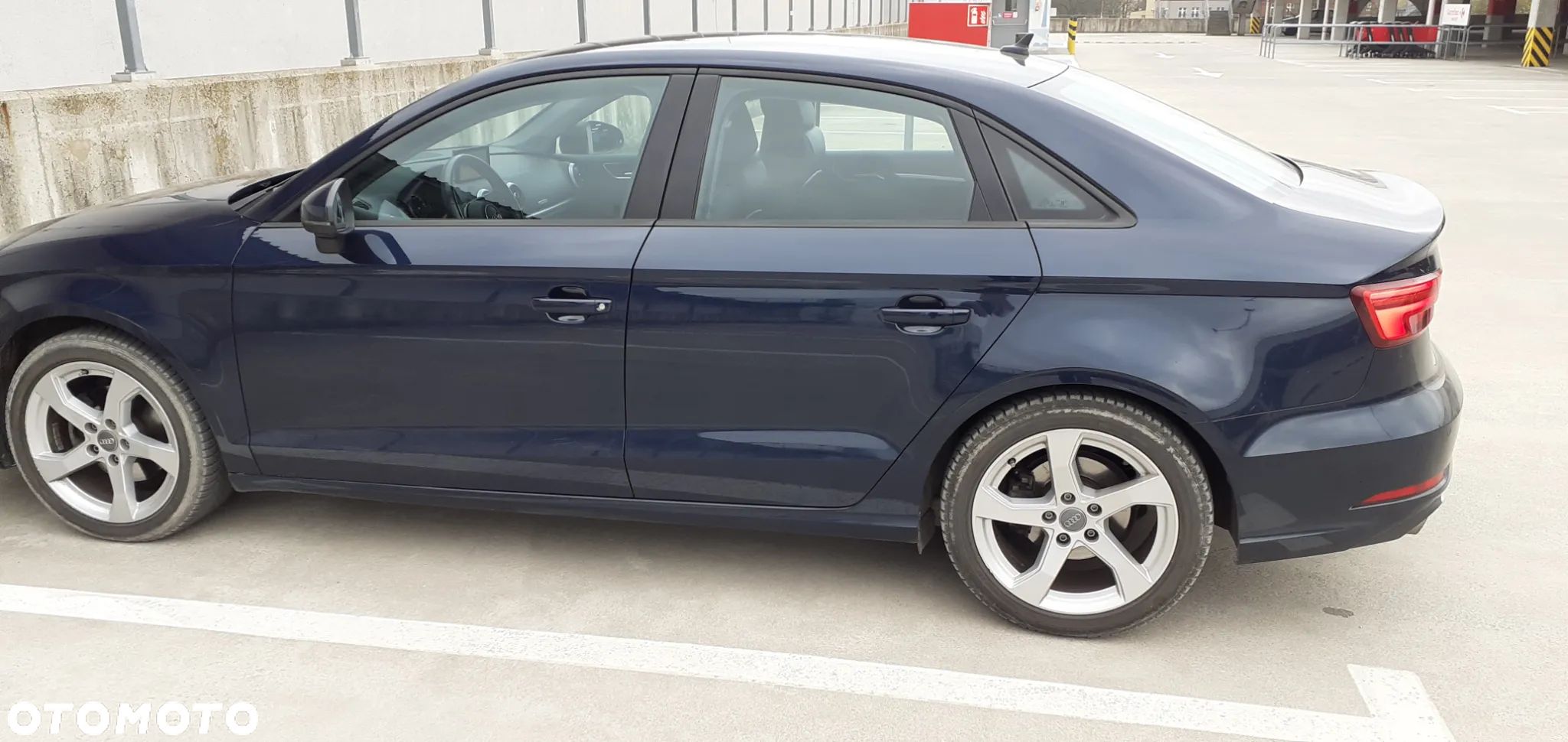 Audi A3 1.5 TFSI cylinder on demand Limousine - 1