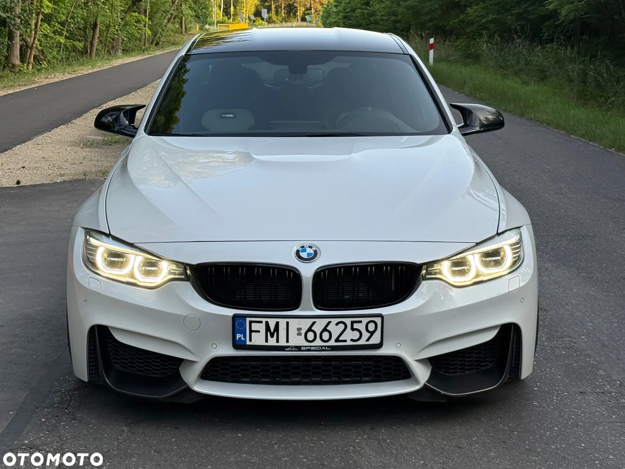 BMW M3 CS DKG - 9