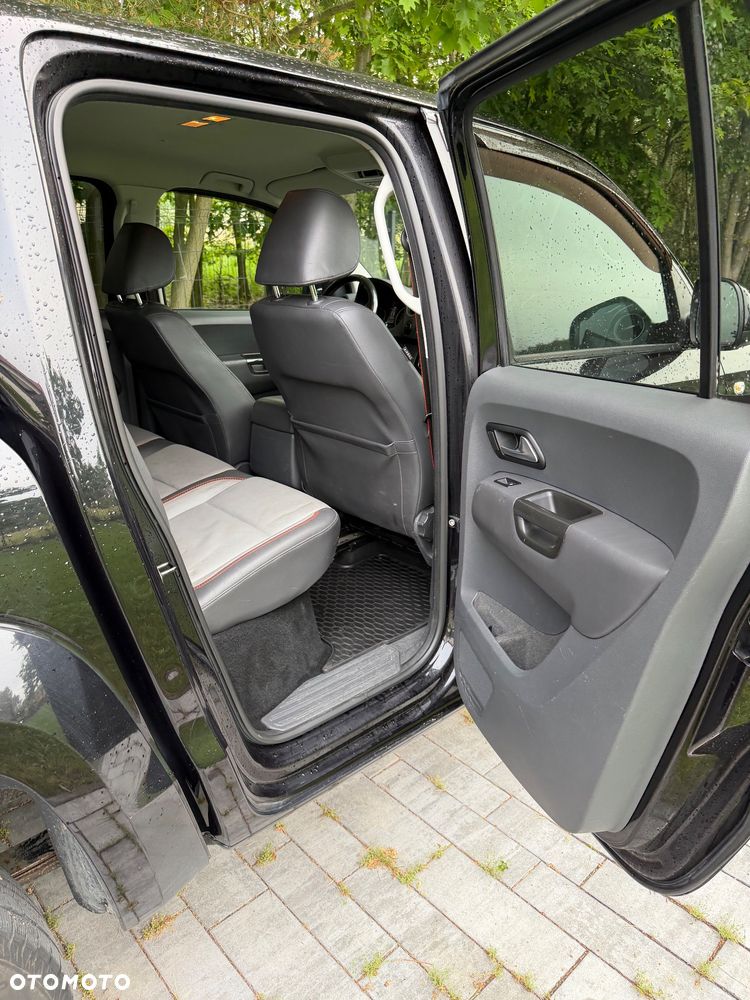 Volkswagen Amarok Double Cab 2.0 BiTDi Highline - 9