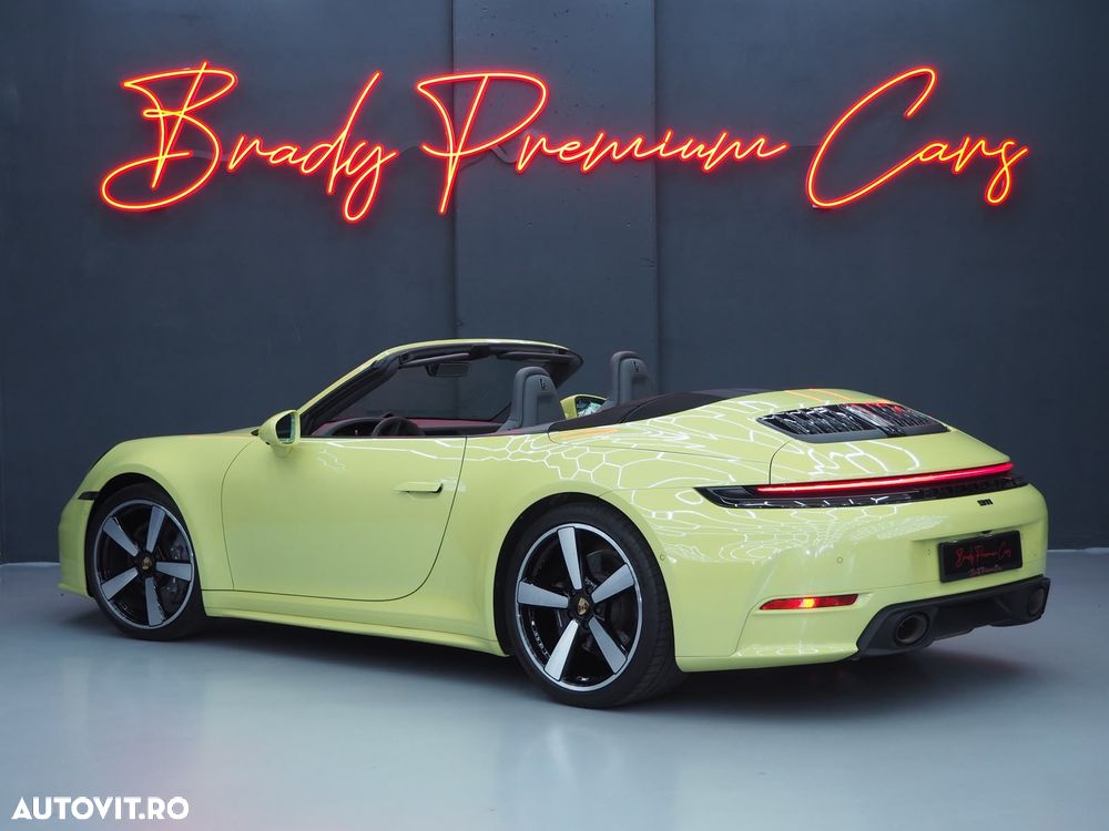 Porsche 911 Carrera PDK - 12