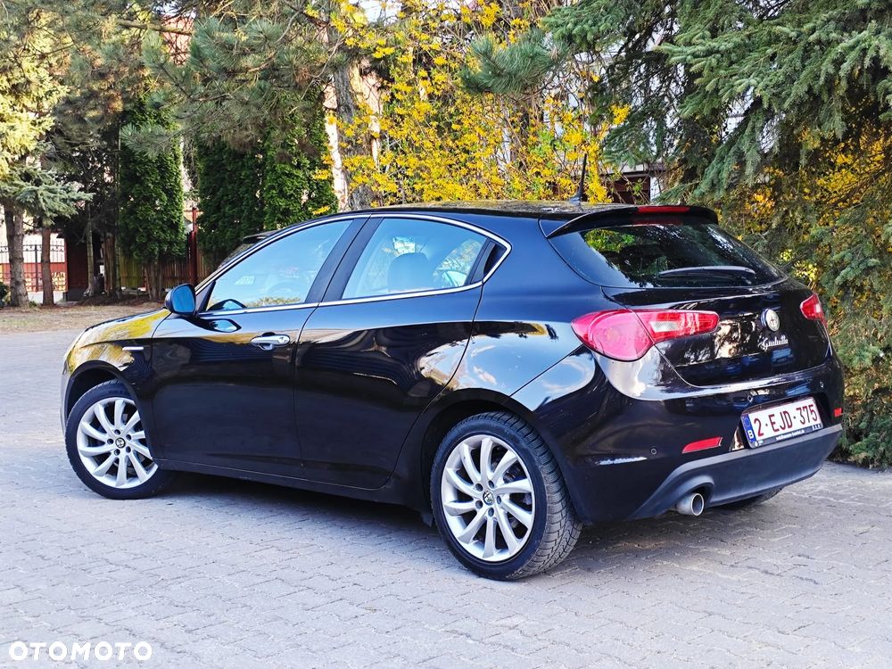Alfa Romeo Giulietta - 11