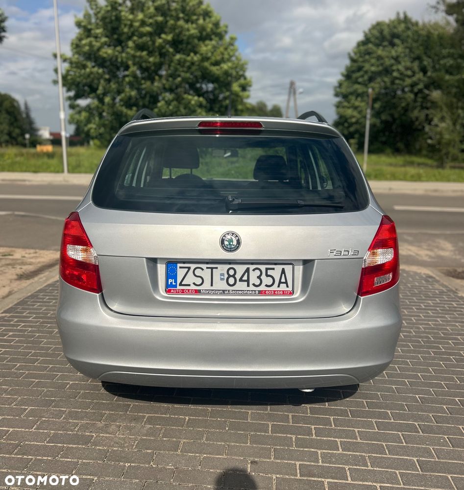 Skoda Fabia - 6