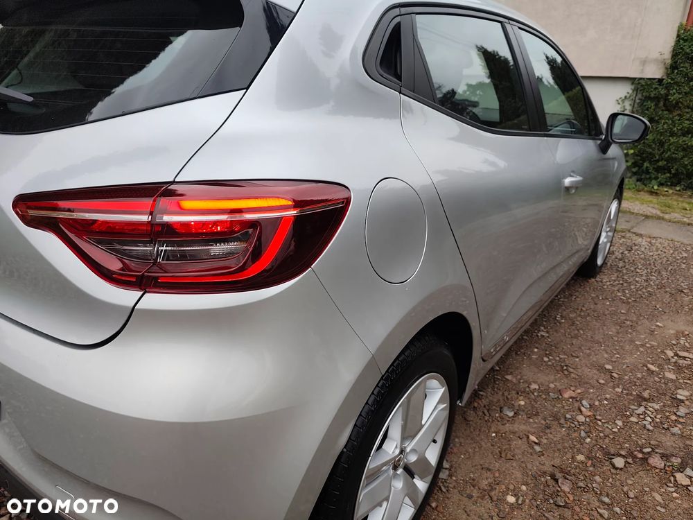 Renault Clio BLUE dCi 100 BUSINESS EDITION - 20