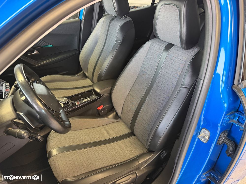 Peugeot 2008 PureTech 130 EAT8 Allure - 16