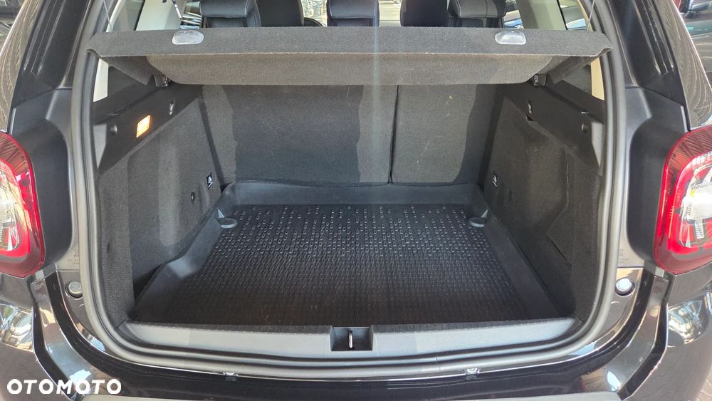 Dacia Duster 1.6 SCe Laureate S&S - 10