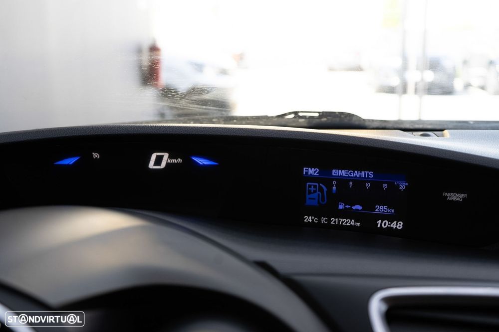 Honda Civic Tourer 1.6 i-DTEC Comfort Navi — fotografia 28
