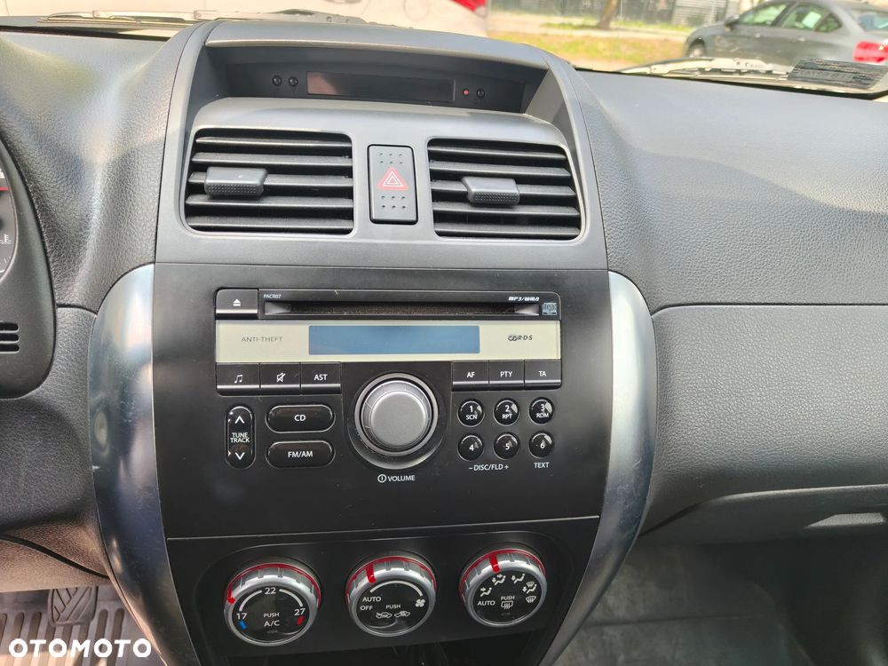 Fiat Sedici 1.9 Multijet 4x4 Emotion - 12