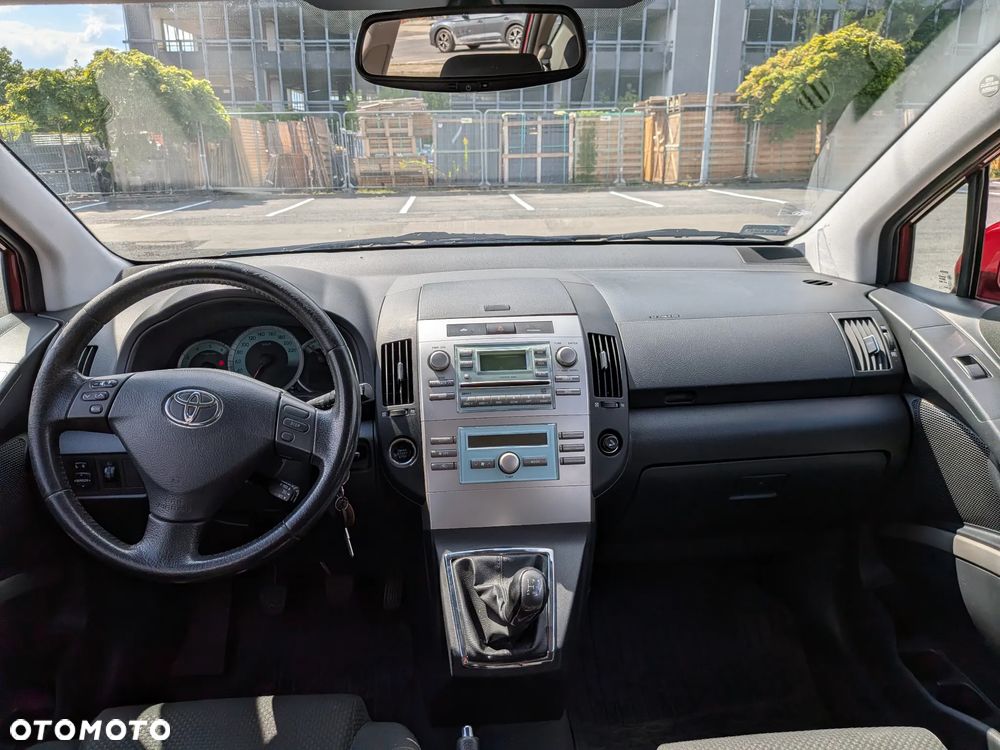 Toyota Corolla Verso 2.0 D-4D Sol 7os - 14