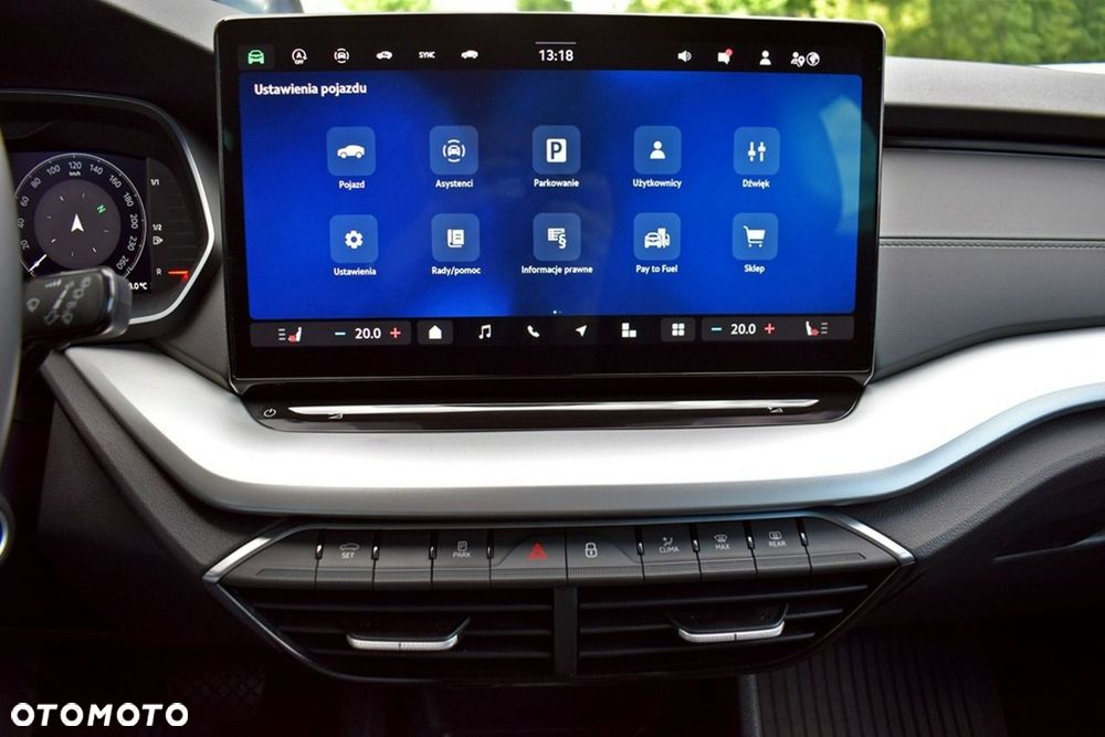 Skoda Octavia 1.5 TSI mHEV Selection DSG - 20