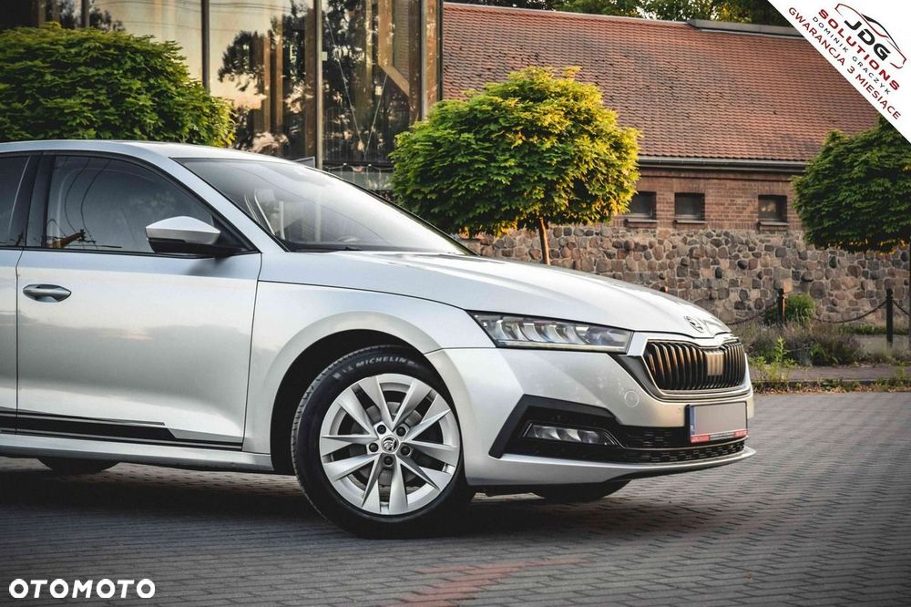 Skoda Octavia 1.5 TSI ACT Ambition - 9