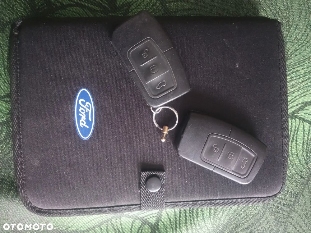 Ford Kuga 2.0 TDCi 2x4 Individual - 31