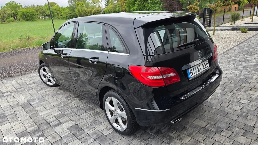 Mercedes-Benz Klasa B 200 (BlueEFFICIENCY) - 31
