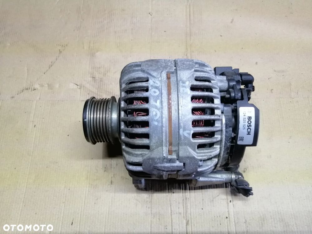 Volkswagen Jetta V 2.0 TDi alternator Bosch 140A 0124525525 - 1