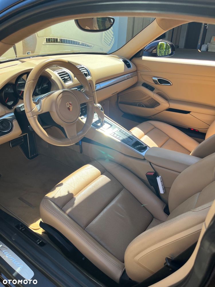 Porsche Cayman PDK - 9