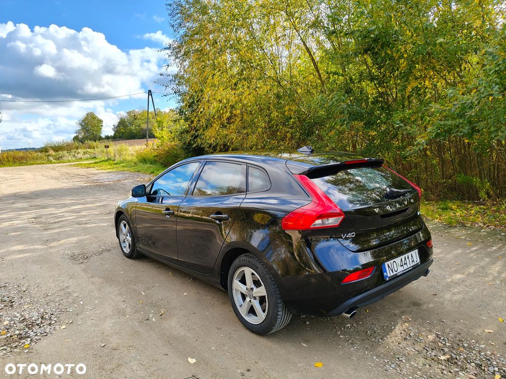 Volvo V40 2013 photo 4
