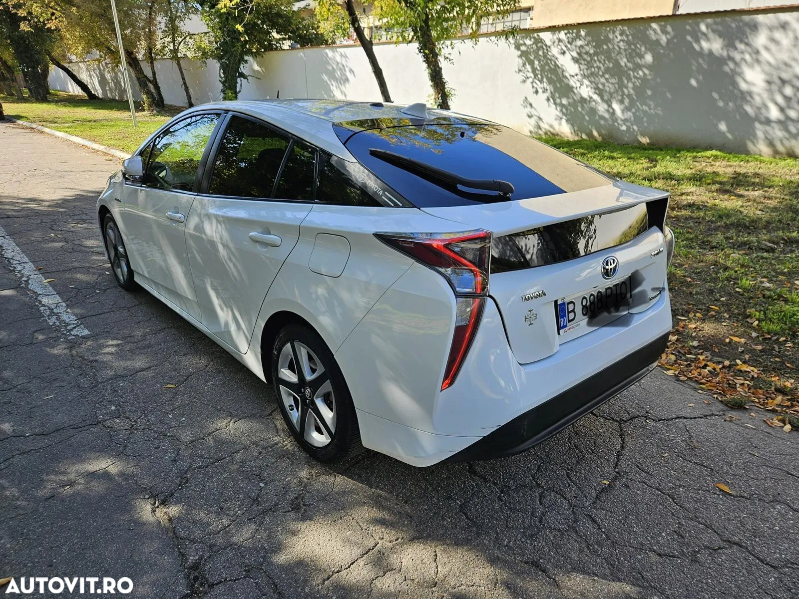 Toyota Prius - 3