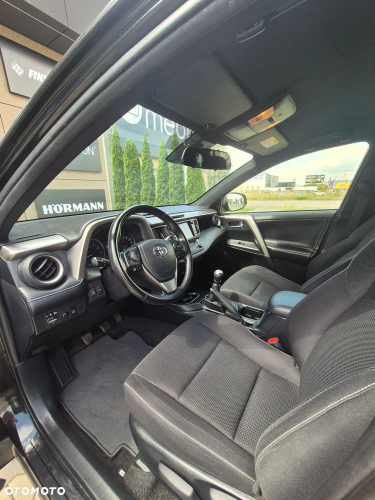 Toyota RAV4 2.0 Prestige 4x4 - 11