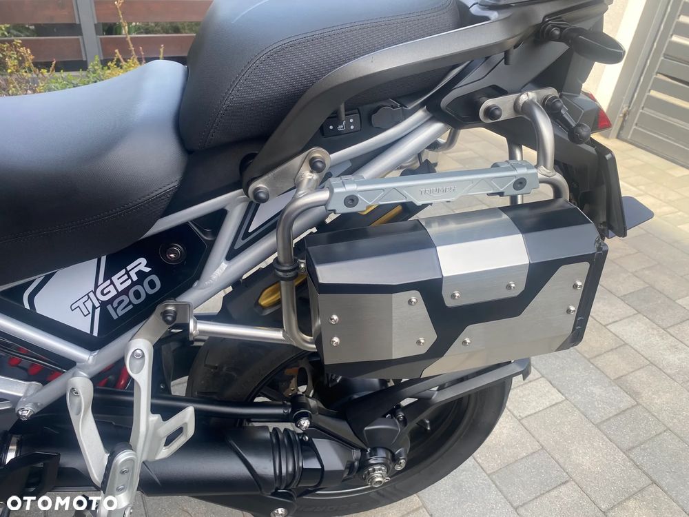 Triumph Tiger - 3