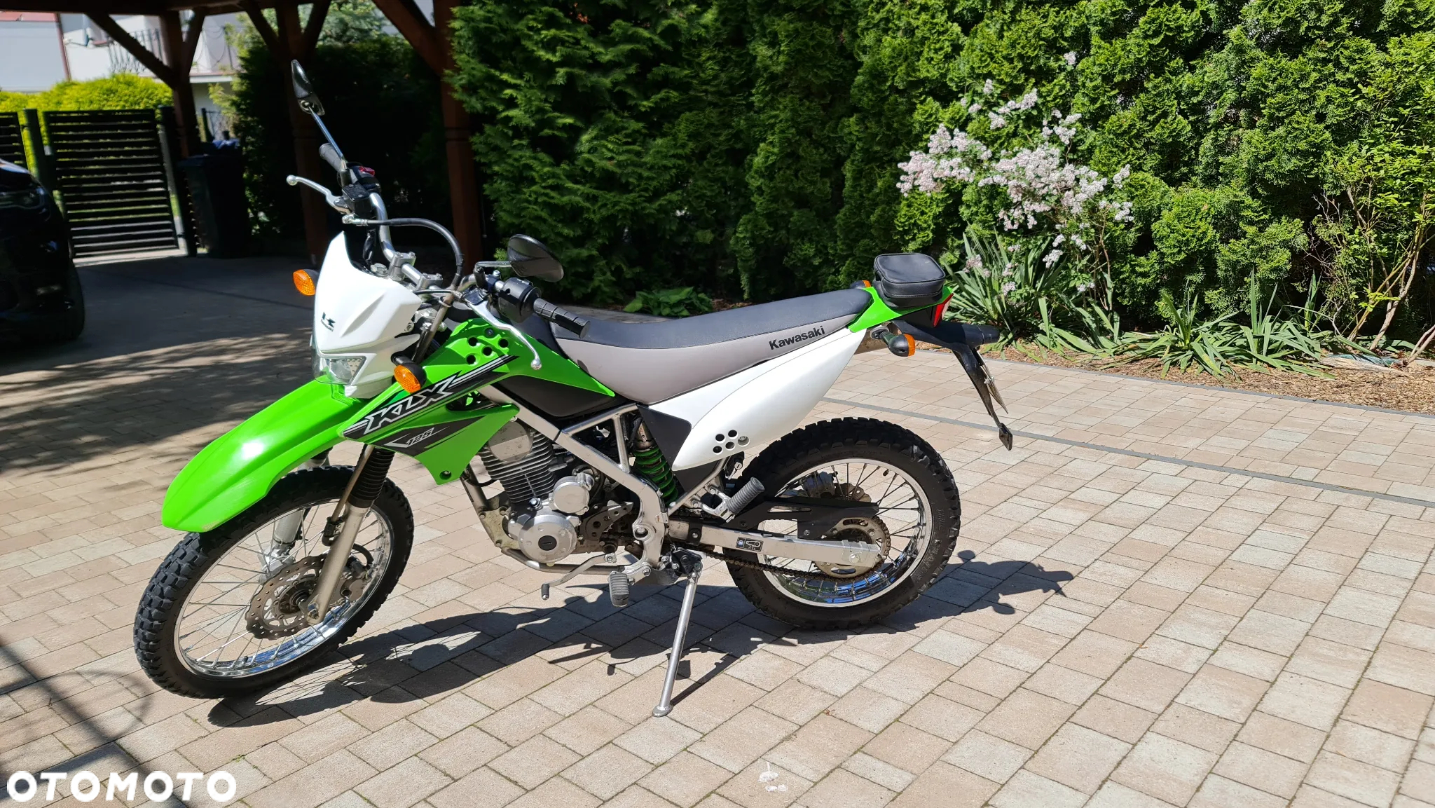 Kawasaki KLX - 8