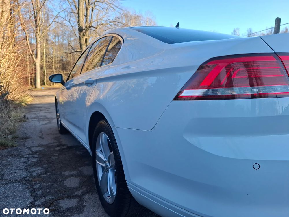 Volkswagen Passat 1.4 TSI BMT Comfortline - 14