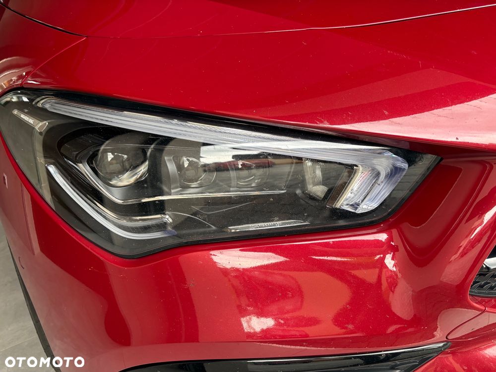 Mercedes-Benz CLA AMG 35 4-Matic 7G-DCT - 13