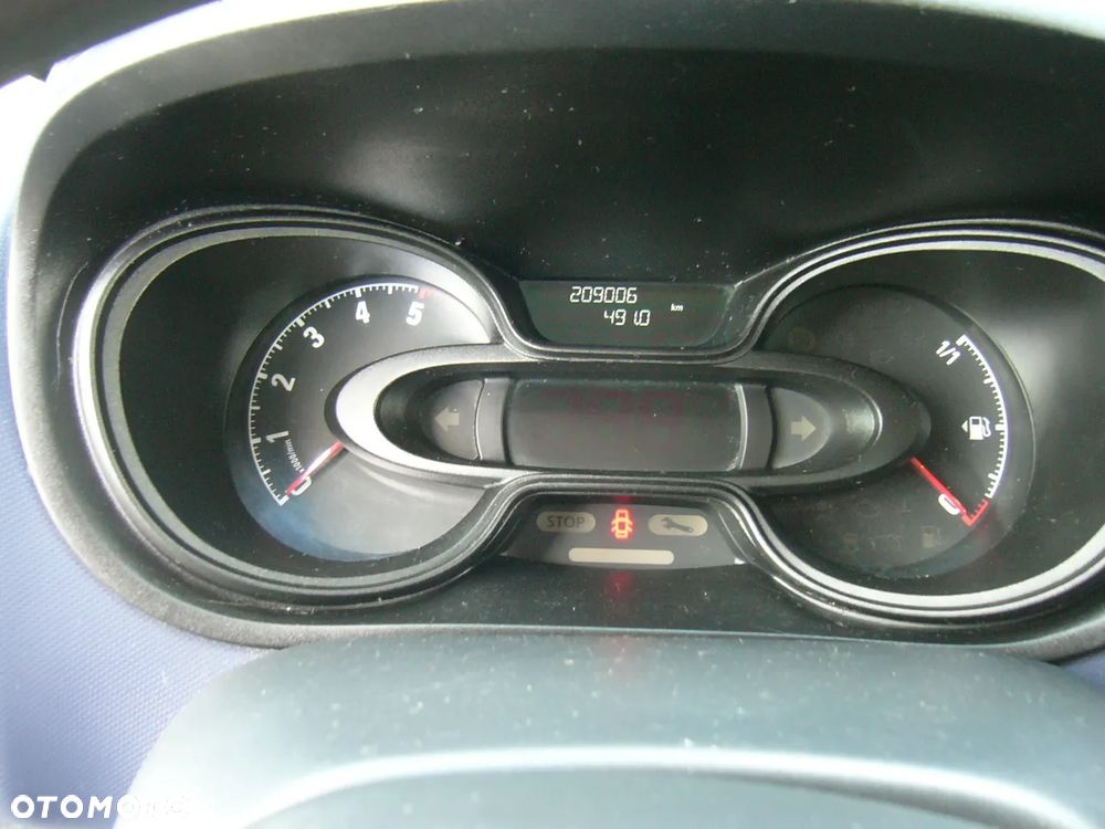 Opel Vivaro Long 1.6 dci 125 Ps EURO6 - 19