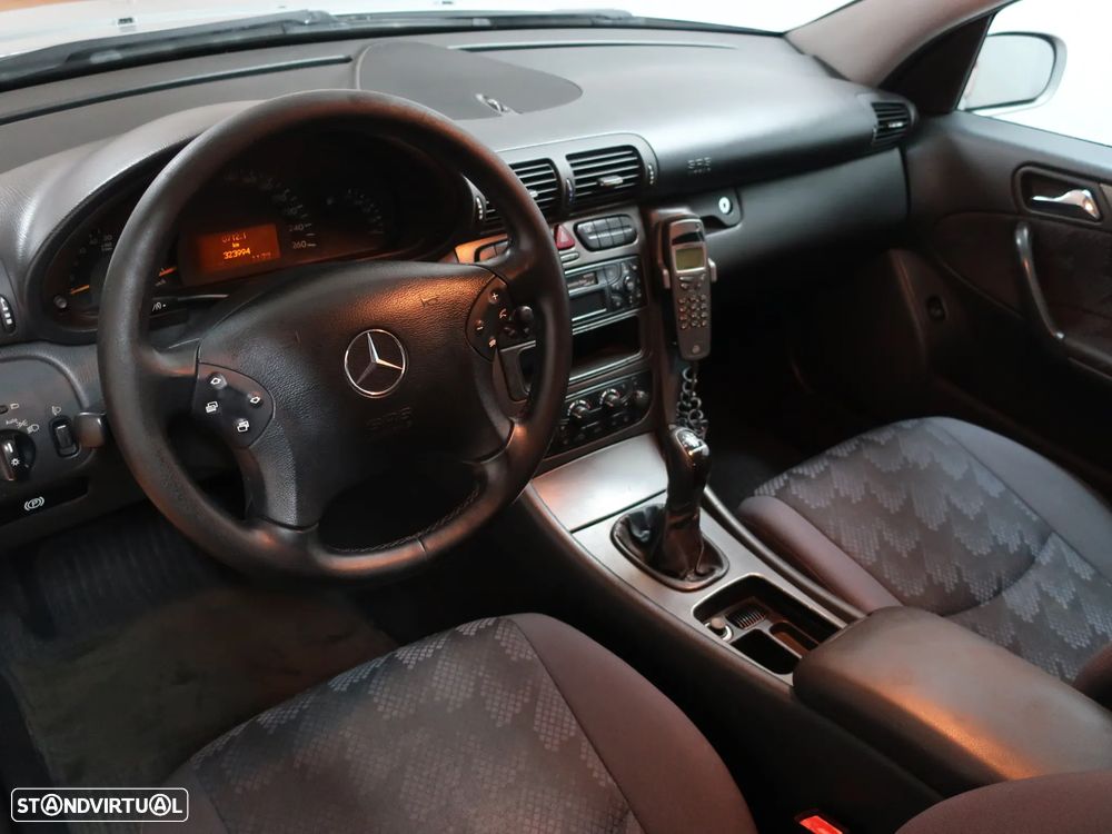 Mercedes-Benz C 220 T CDI Avantgarde - 14