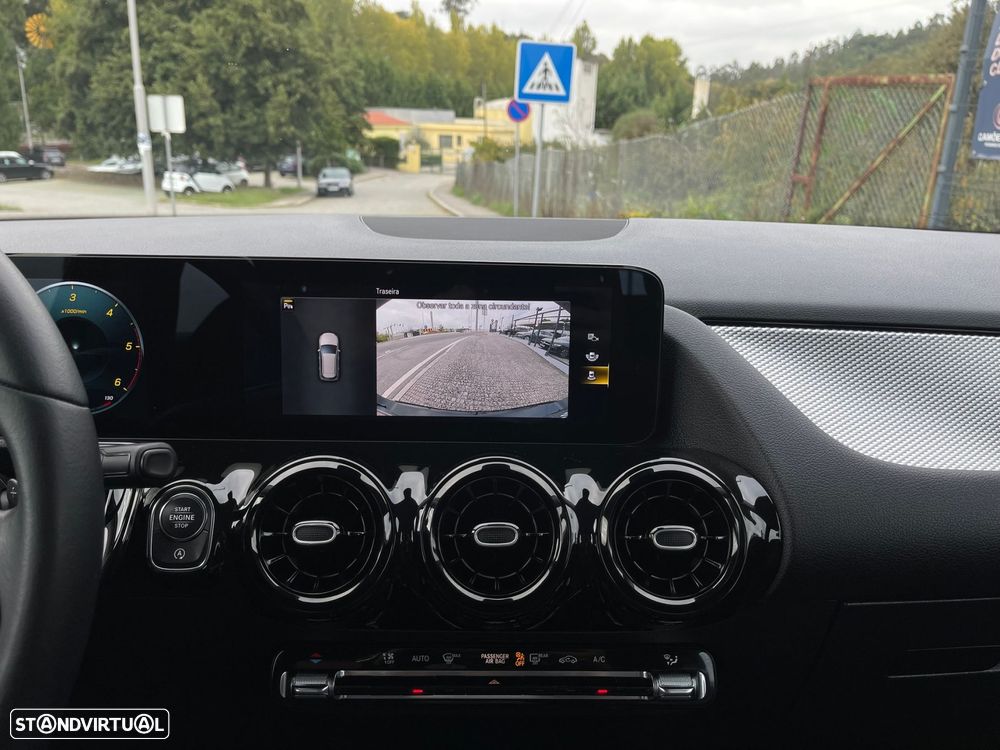 Mercedes-Benz B 180 d Style Aut. - 25