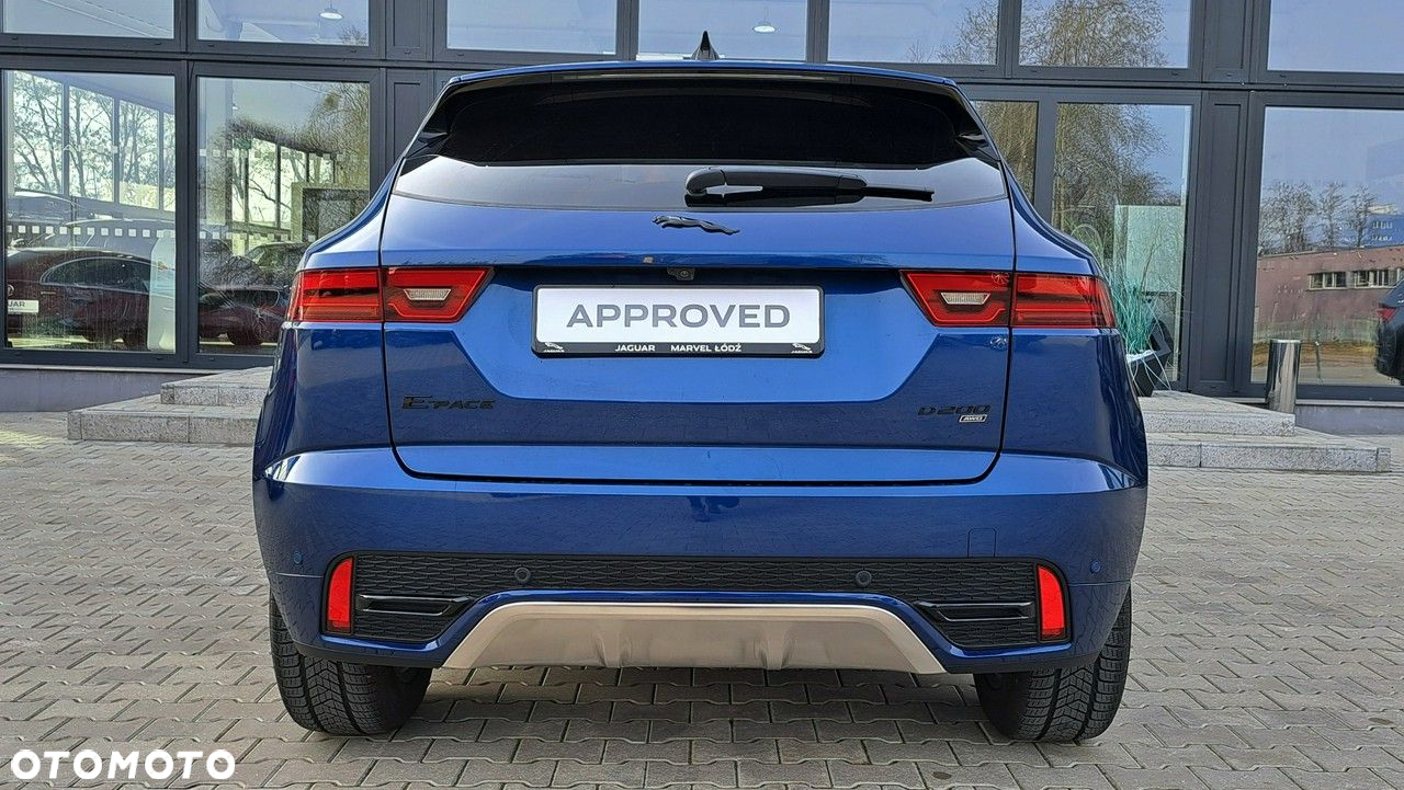 Jaguar E-Pace - 7