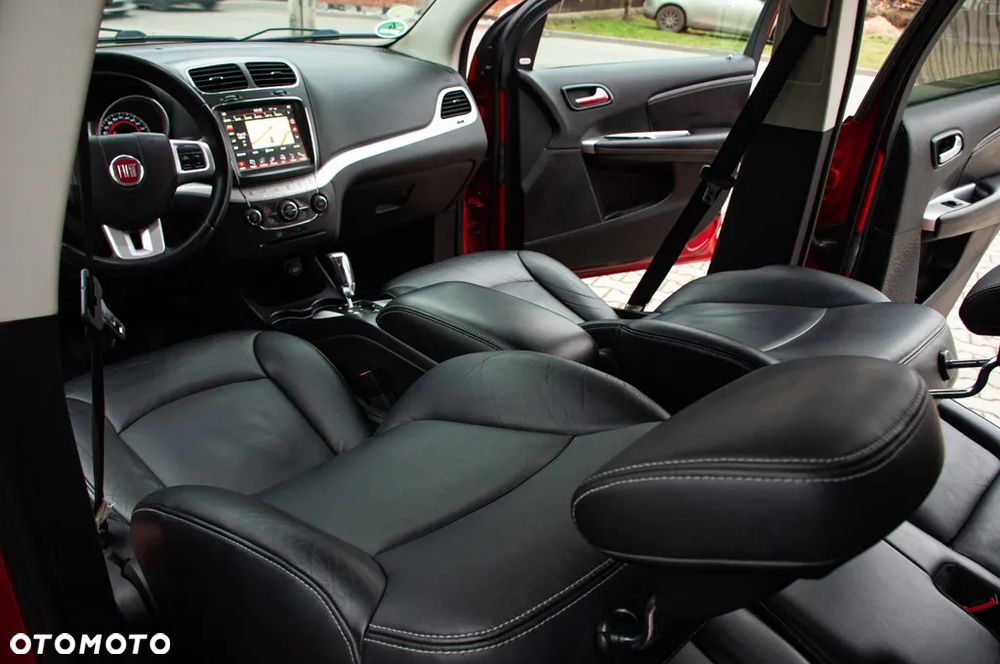 Fiat Freemont 2.0 Multijet 16V DPF Automatik Allrad Black Code - 8