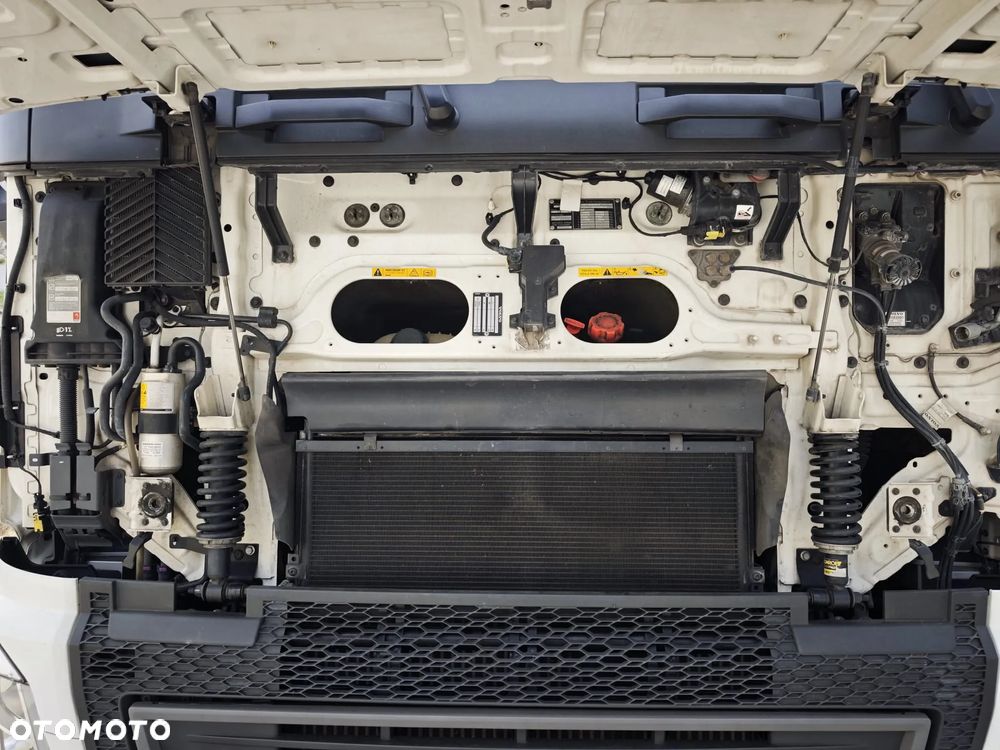 Volvo FH 500 Globe XL - 11