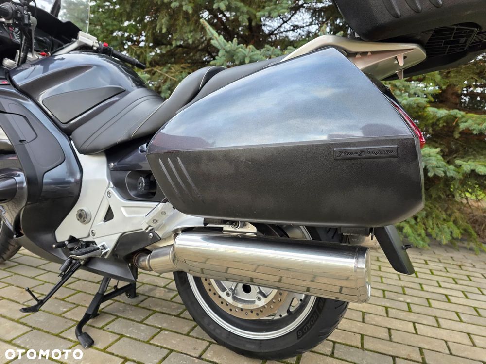 Honda ST - 27