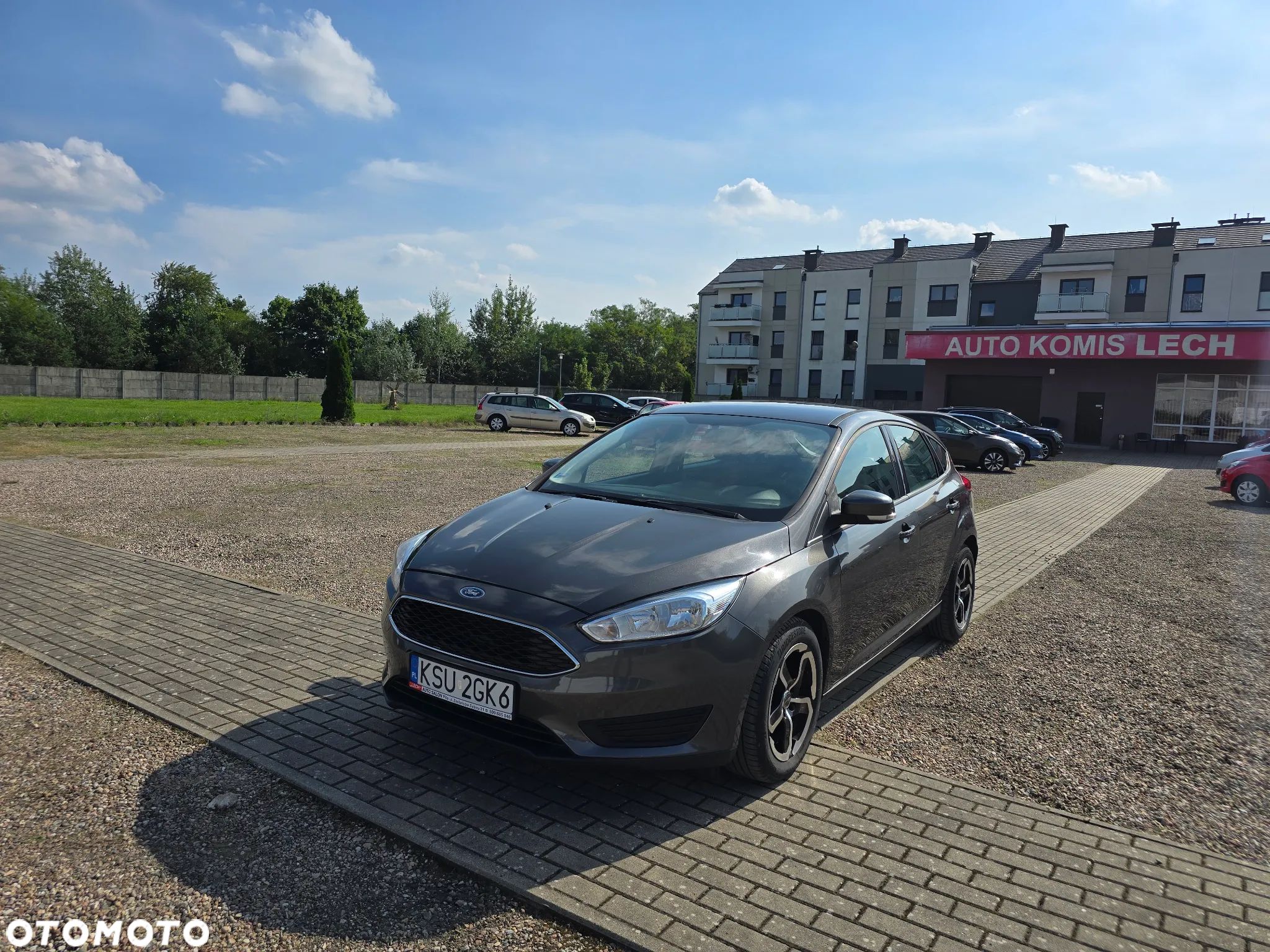 Ford Focus 1.6 Ambiente - 1