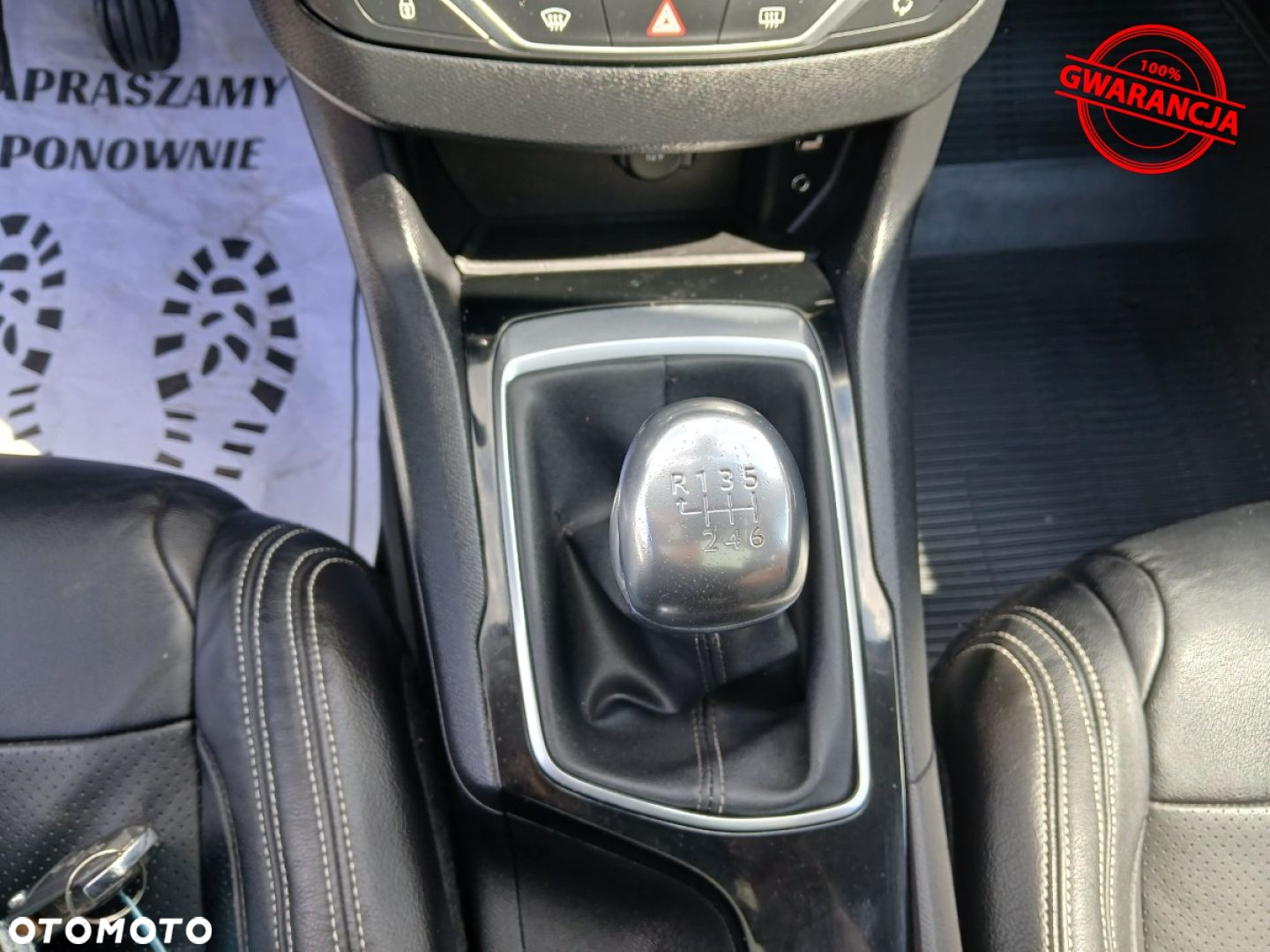 Peugeot 308 - 25