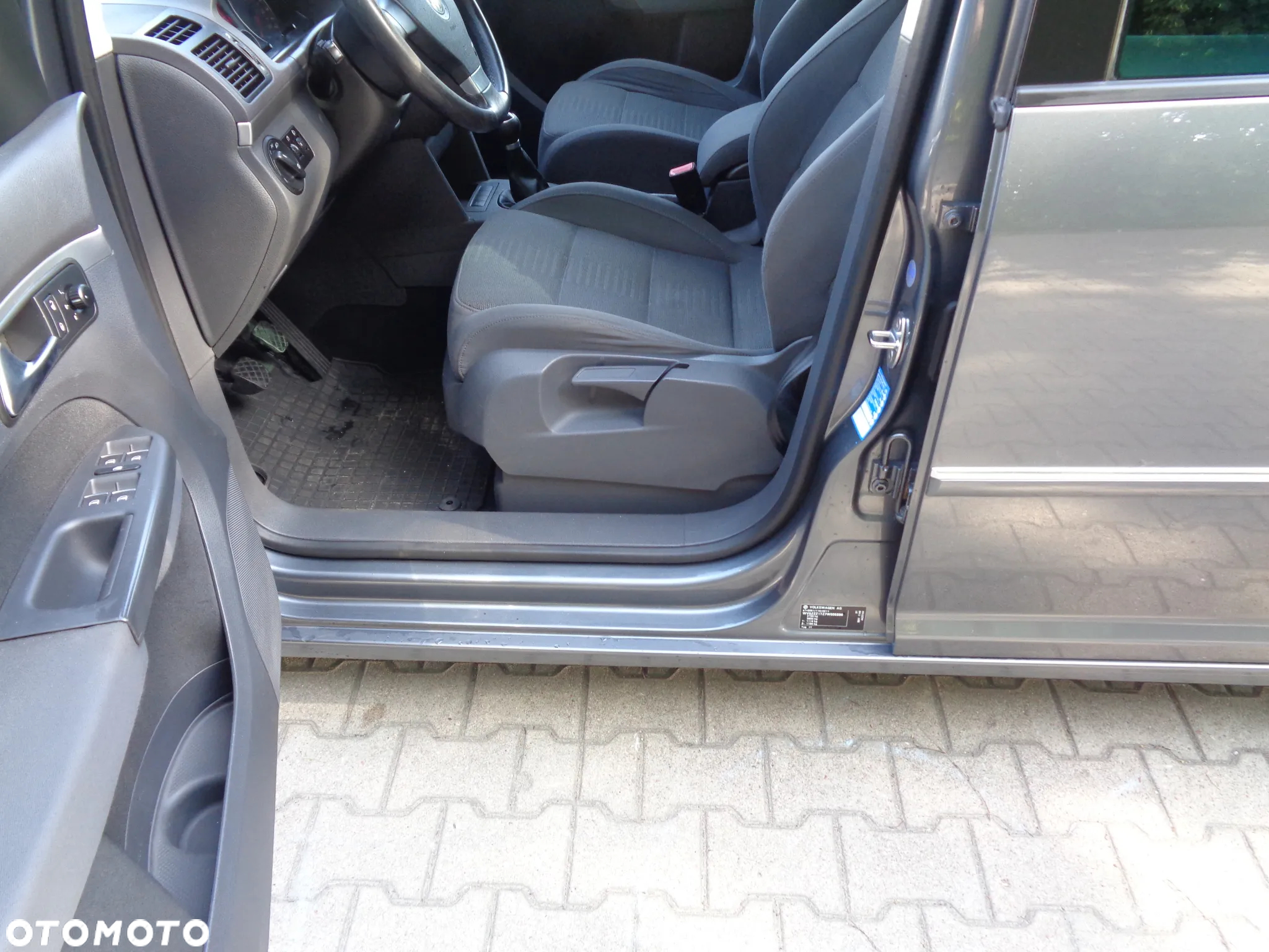 Volkswagen Touran 1.4 TSI Comfortline - 11